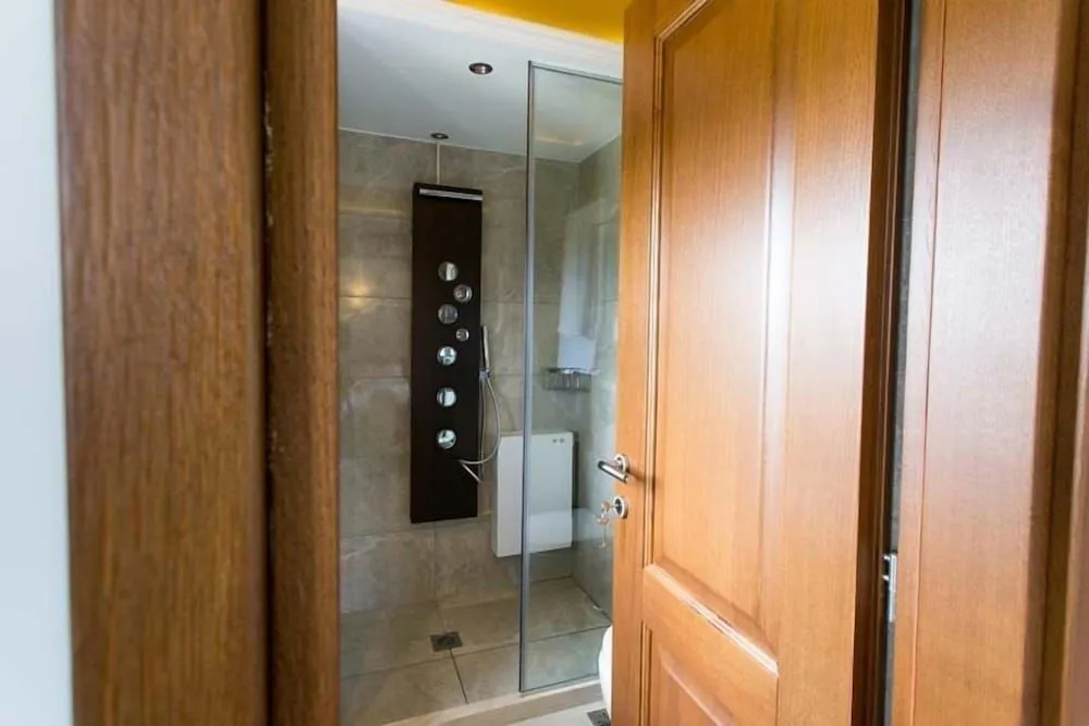 Abi Luxury Villas
