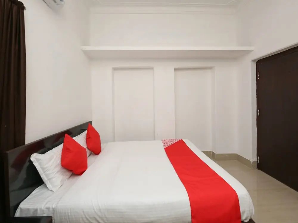 Hotel O Jalan Lake View Near Mani Square