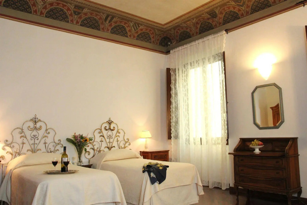 Santa Croce View Cool & Air Condizioned Private Entrance Apartment