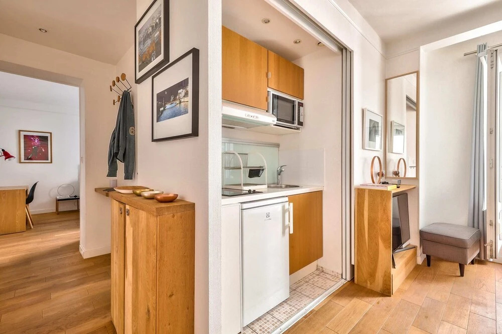 Very Nice and Charming 2 Room Apartment in Paris