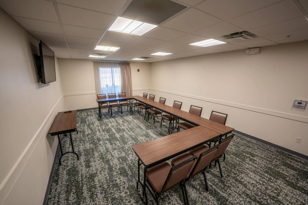 MainStay Suites at Discovery Park of America