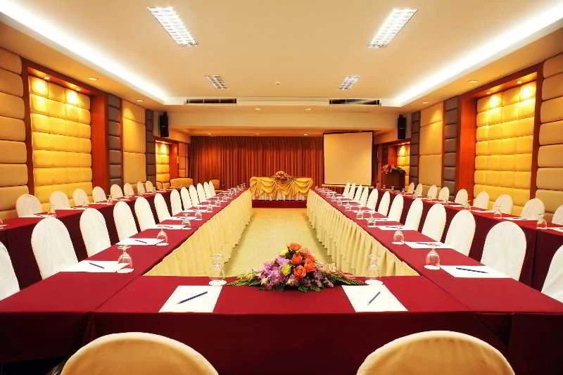 Hotel Grand Heritage Hotel And Condominium
