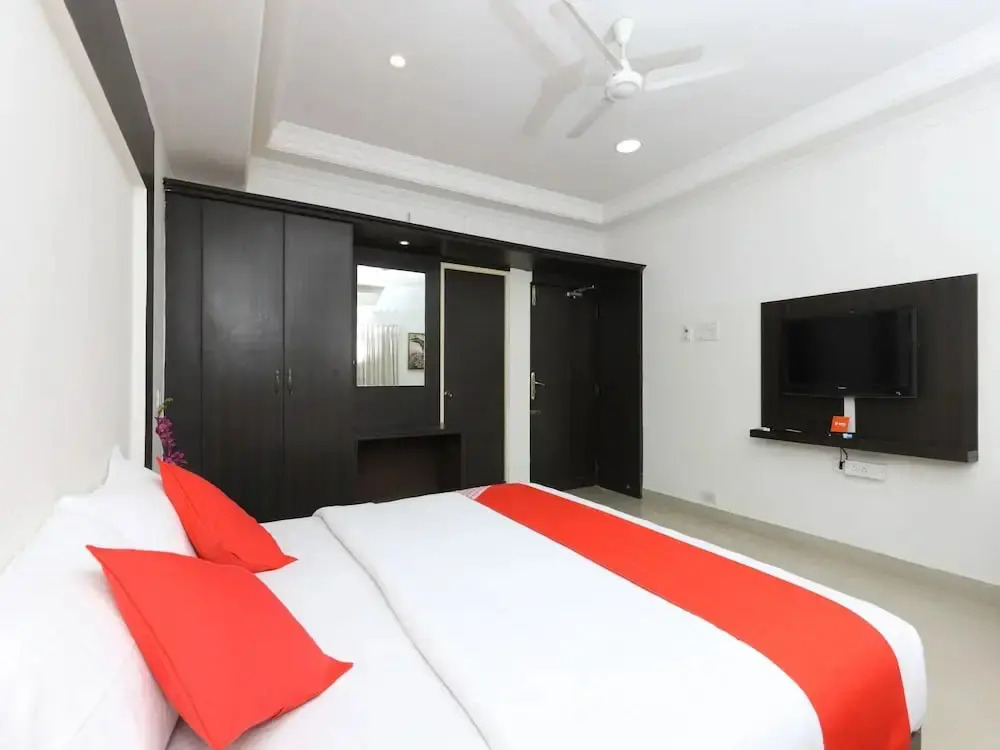 OYO Rooms Poonamallee BLR MAA Highway