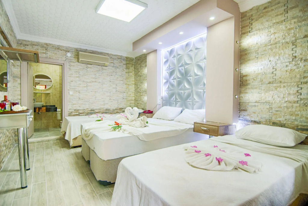 Garden Ruya Hotel