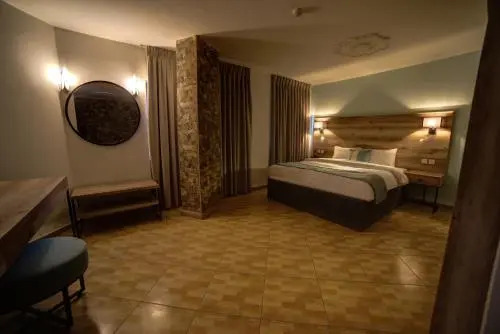 Crystal International Hotel