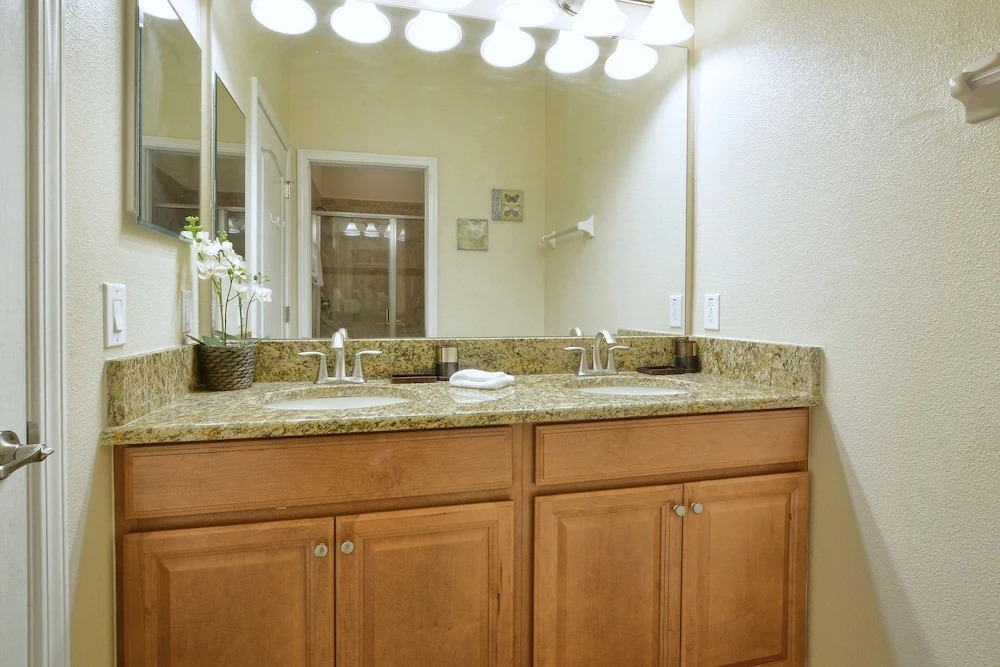 Paradise Palms 5 Bed Townhome w Splashpool - 3217PP