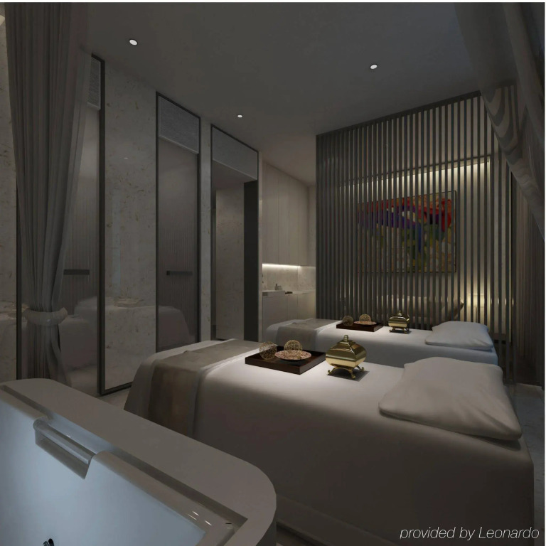 Wuhan Ziyuan Hotel
