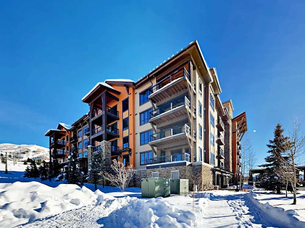 New Listing! Upscale Ski At Trailhead Lodge 3 Bedroom Condo