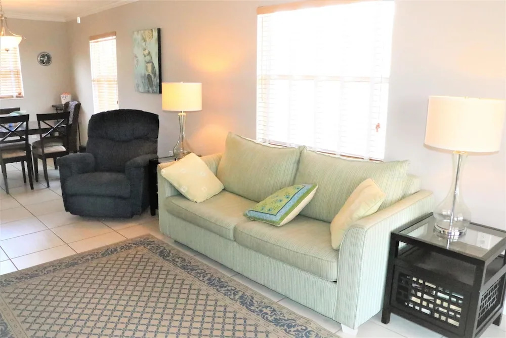 Aloha Kai Unit 44 1 Bedroom 1 Bathroom Apts