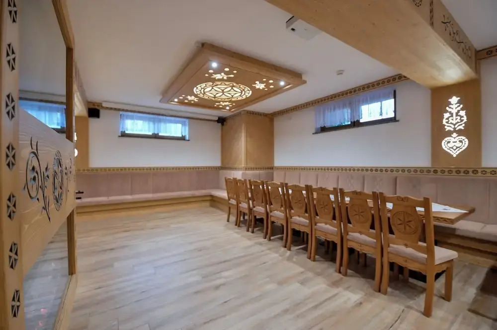 Pod Tatrami 1 & SPA - Komfortowe Noclegi z wyżywieniem, blisko Term Bania