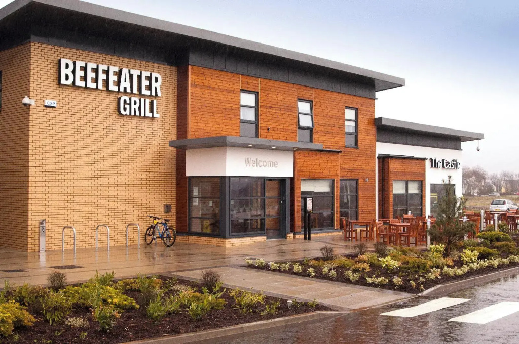 Premier Inn Glasgow Newton Mearns (M77 J4)