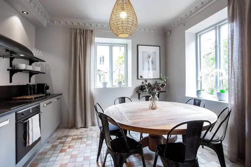 WOW, Föreningsgatan 9