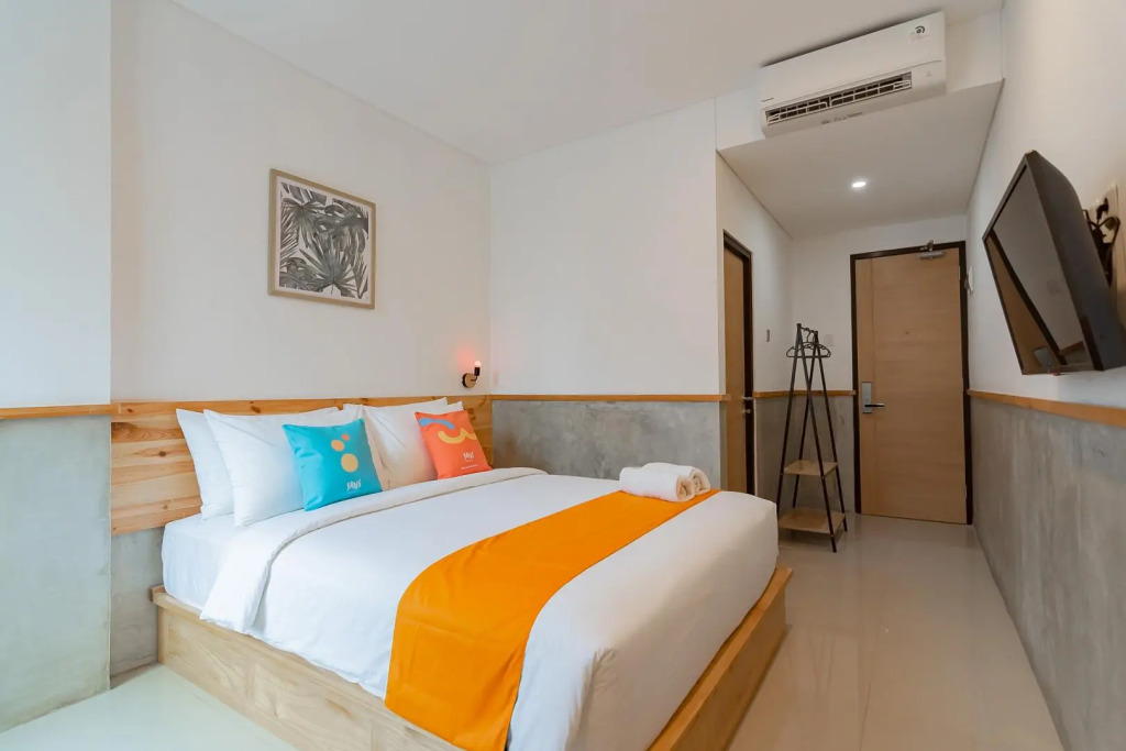 Sans Hotel Andalucia Pasteur Bandung