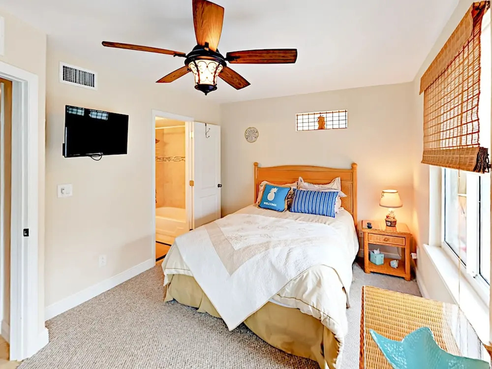 12400 Overseas Hwy Villa #7 3 Bedrooms 3 Bathrooms Villa