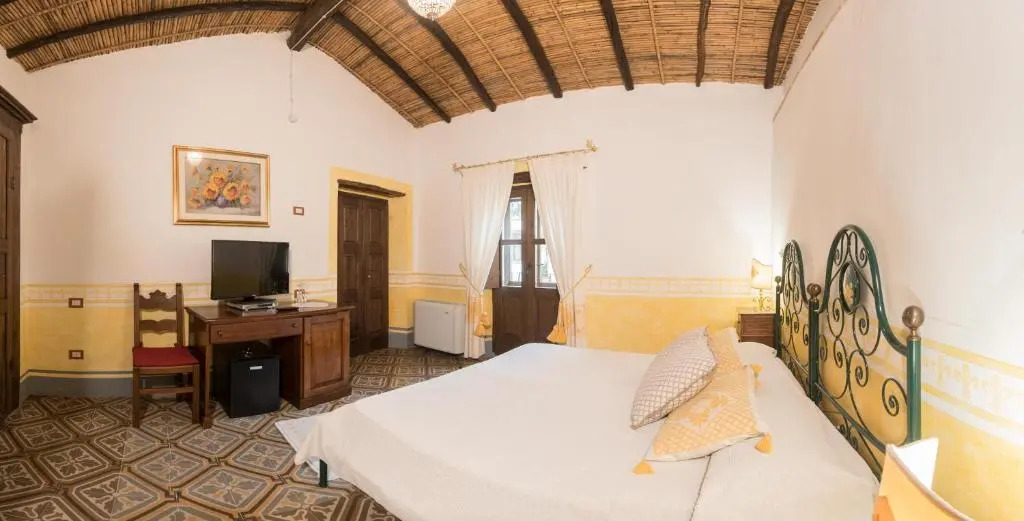 Hotel Anticos Palathos
