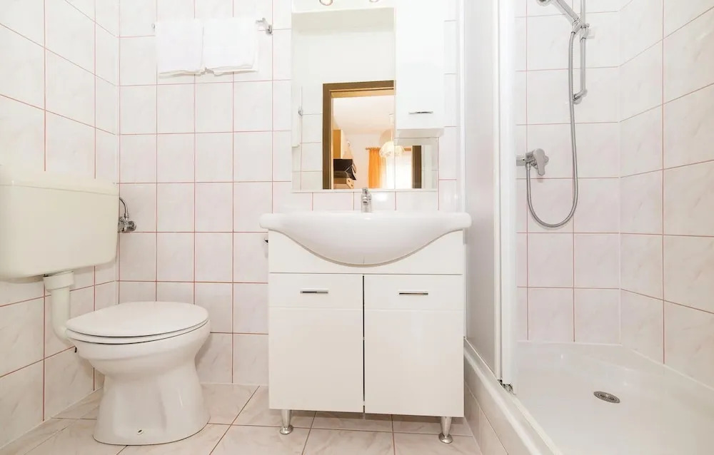 Stunning Home in Mastrinka With Wifi and 1 Bedrooms