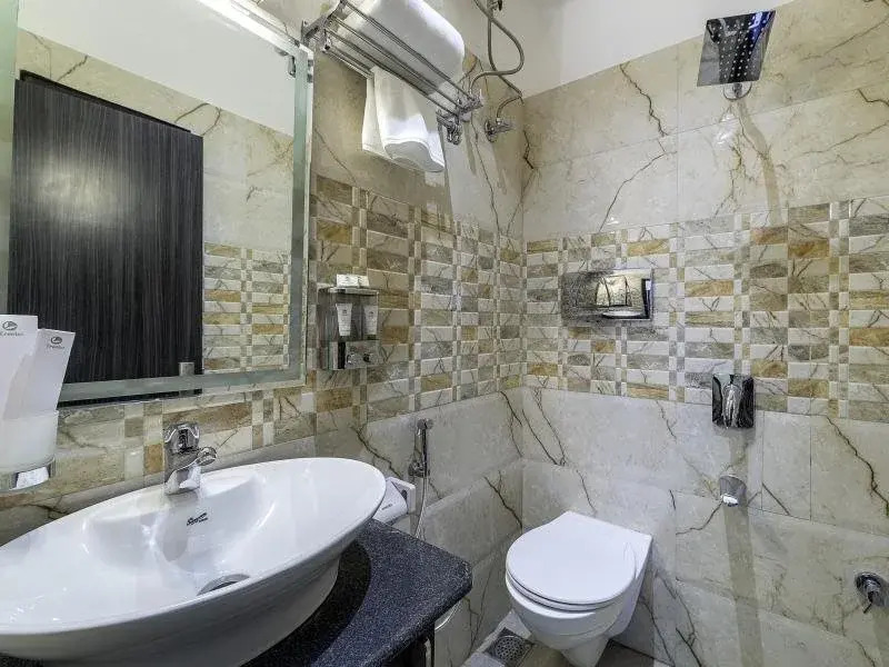 FabHotel iOliten