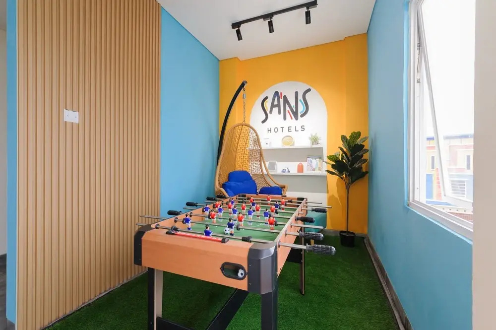Sans Hotel Pesona Bekasi