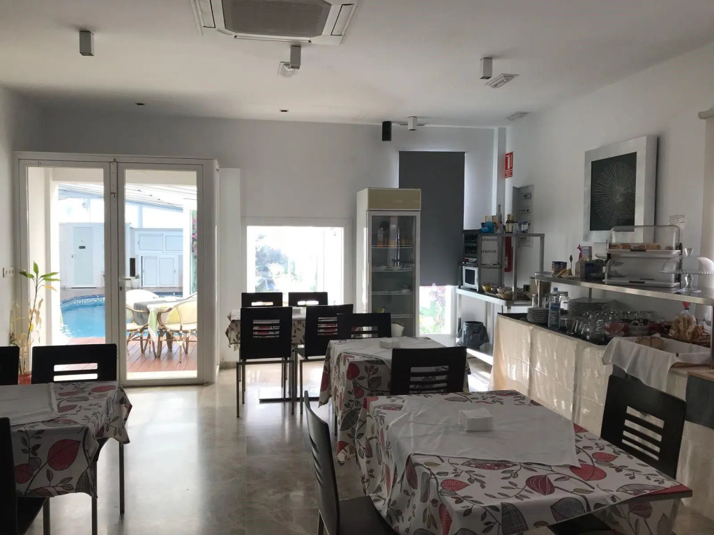 Hotel Senderos