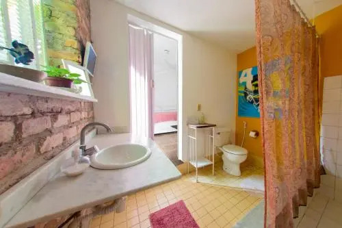 Casa em meio a natureza - Ideal para casal
