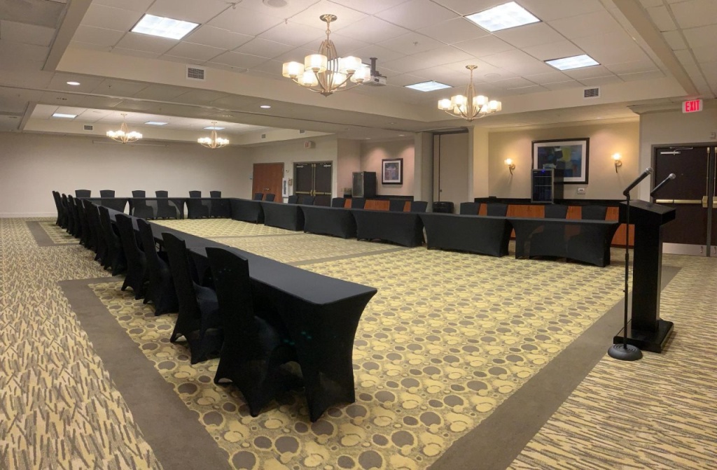Holiday Inn Express Hotel & Suites New Tampa I-75 by IHG