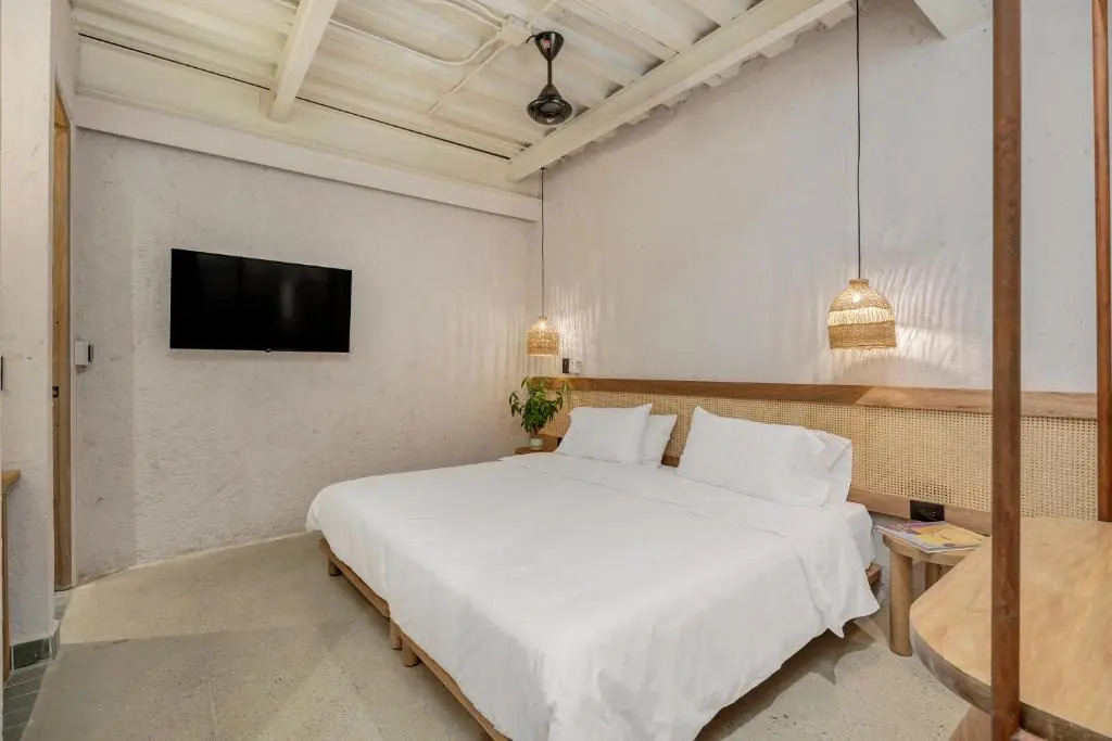 Botánica Hotel Manila by HOUSY