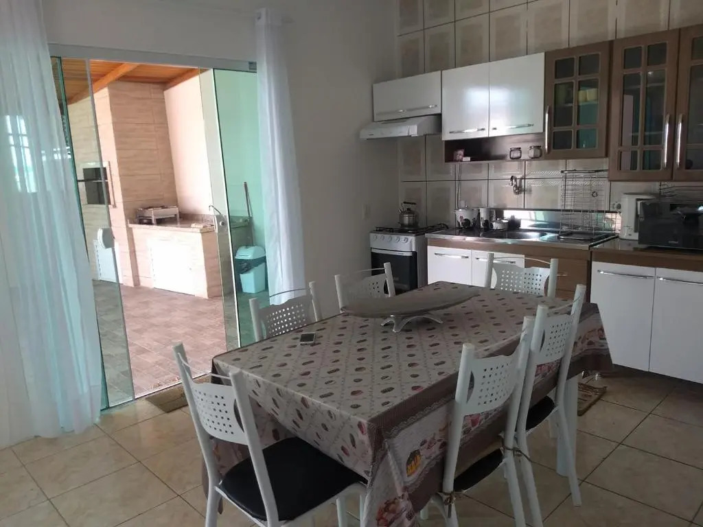 Casa 2 Quartos na Armação