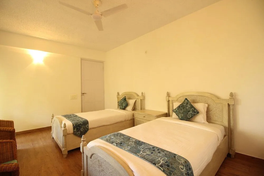 OYO 9872 Home Boutique 2BHK Fatrade Beach