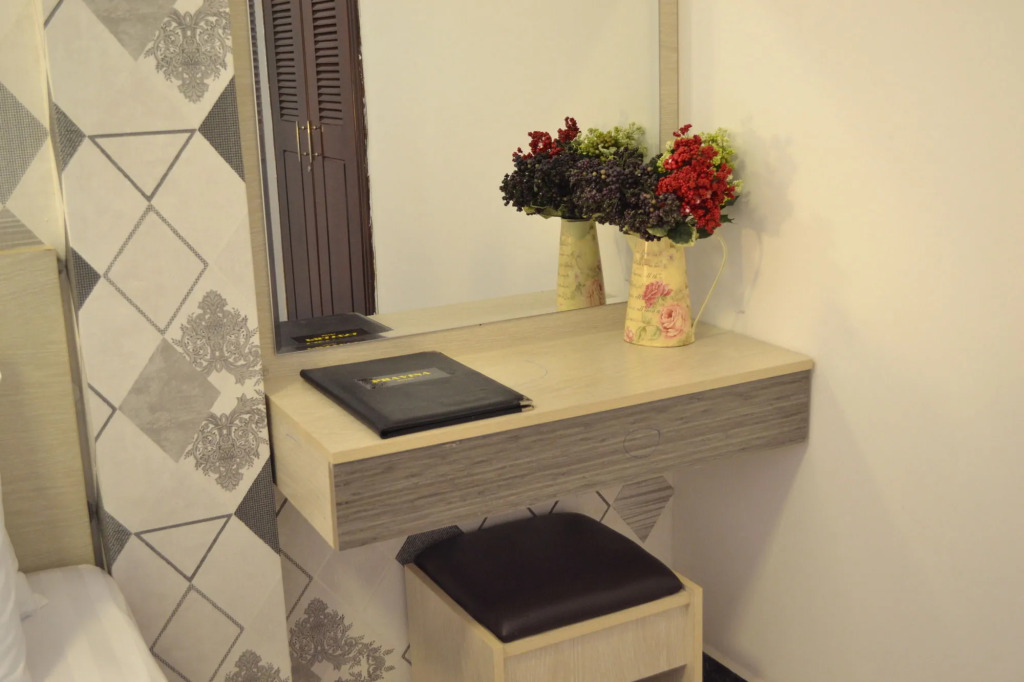 Tulips Hotel Saigon