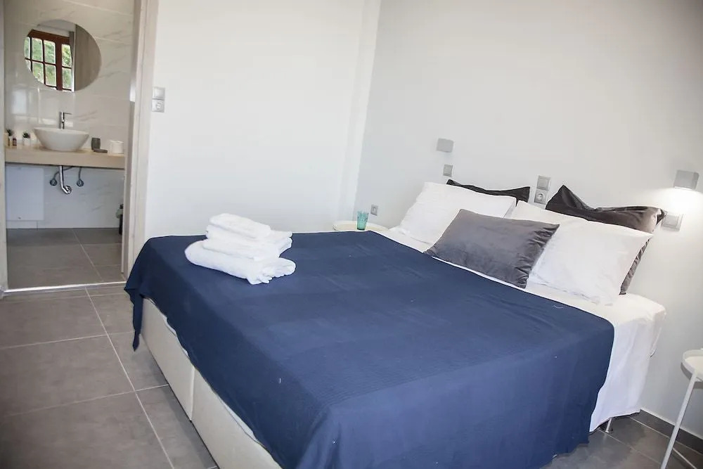 Jonathan City Apartment