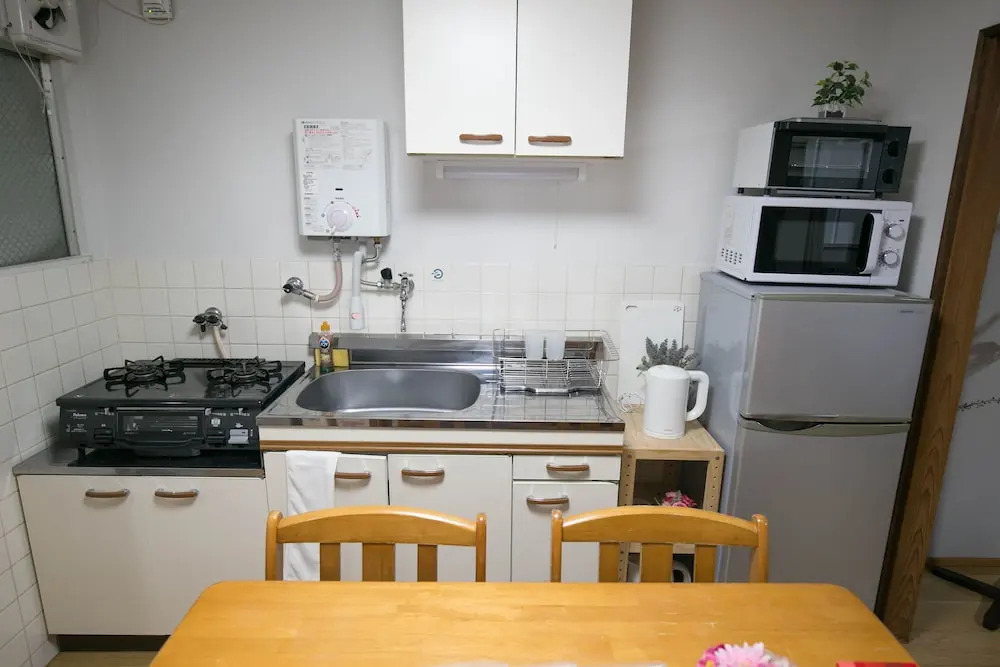 Tenjin Apartment 202