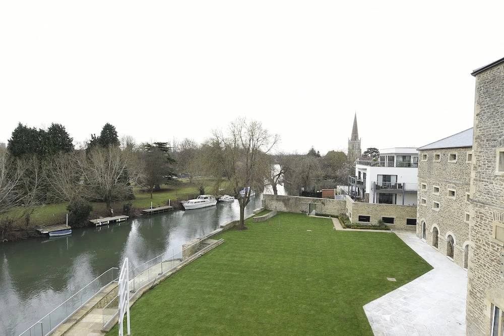 Old Gaol Serviced Apartments