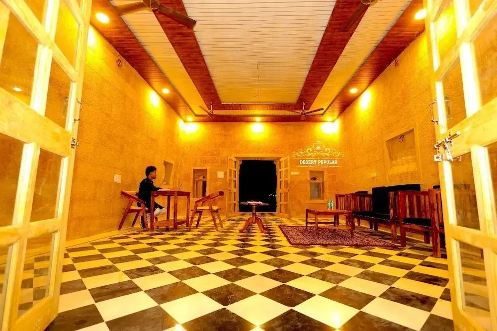 Desert Popular Resort & Camp