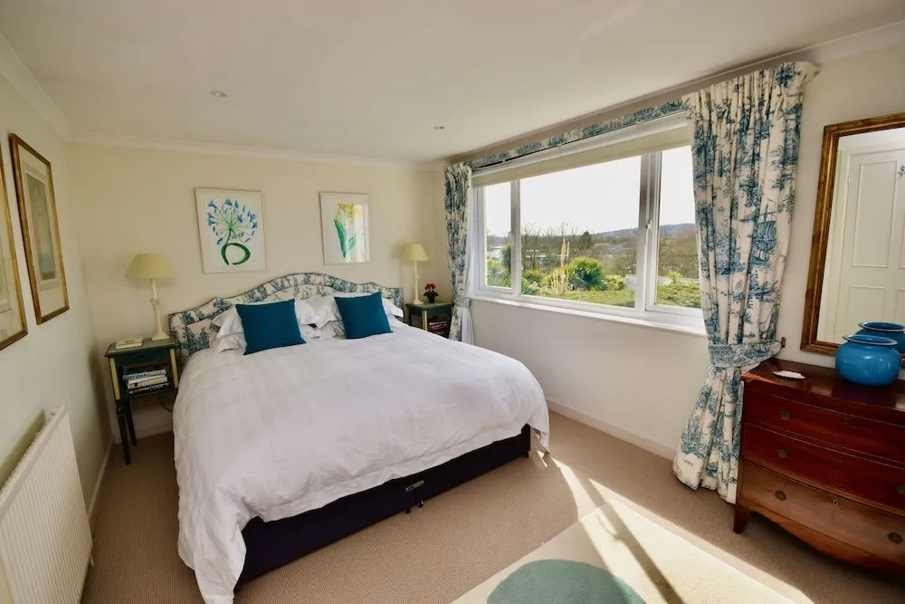The Cottage a superb family coastal retreat