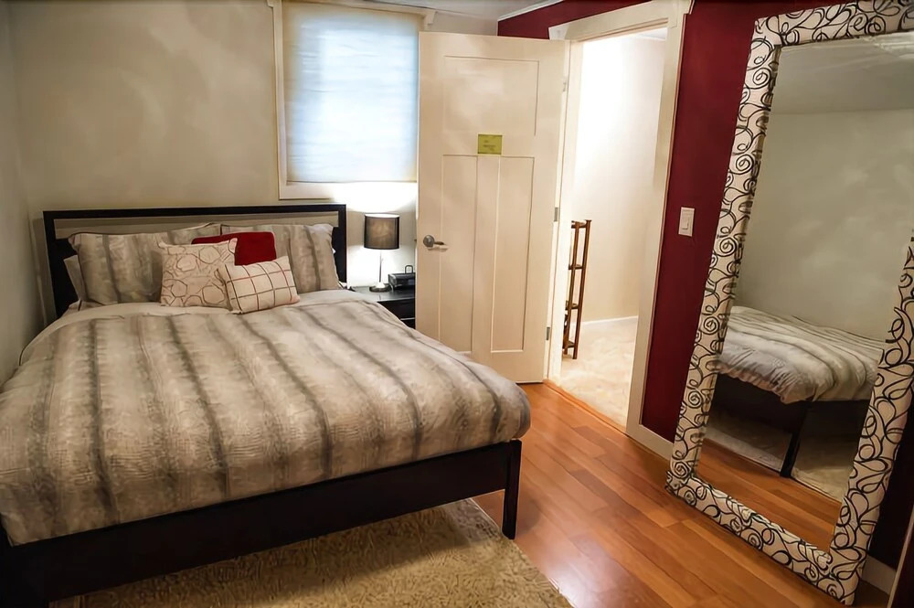 11th Avenue Bed and Breakfast