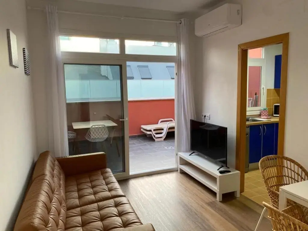 Las Canteras Ático con terraza de 16m2 Rosamar