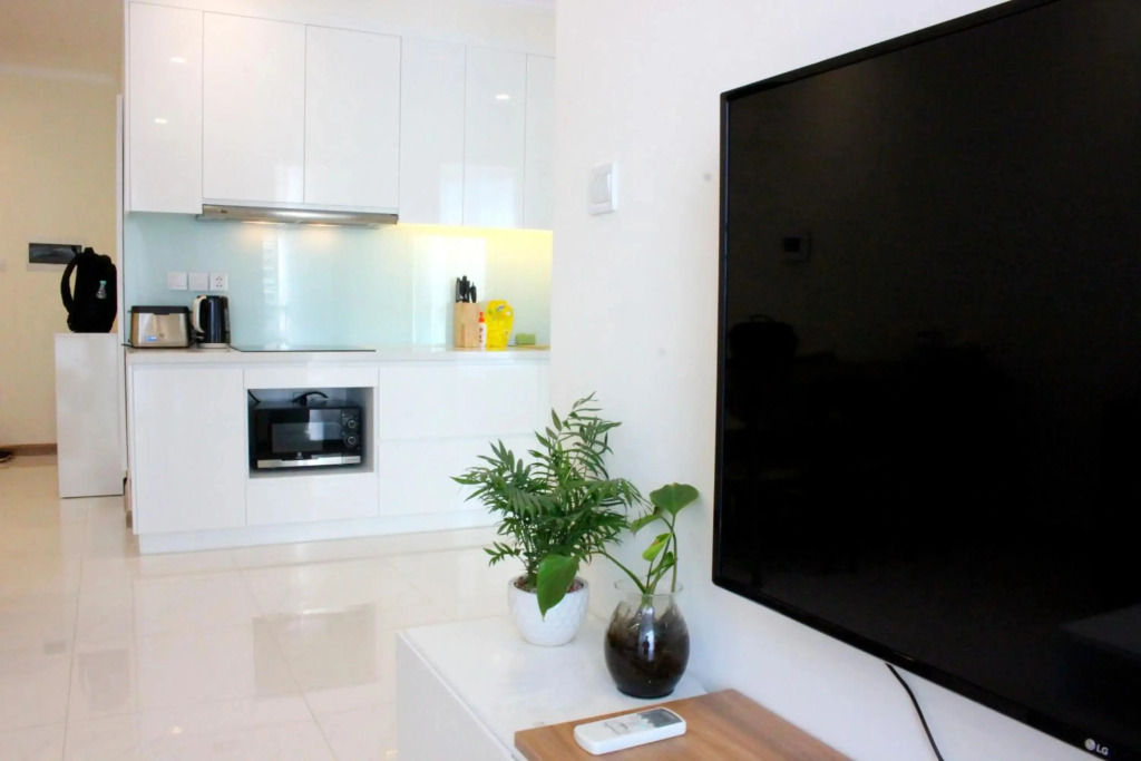 2Br 79M2 Apart & Free Pool - Vinhomes Central Park