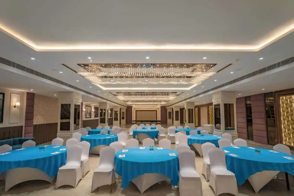 Clubhouse Hotel by CheckIn Chandigarh Mohali