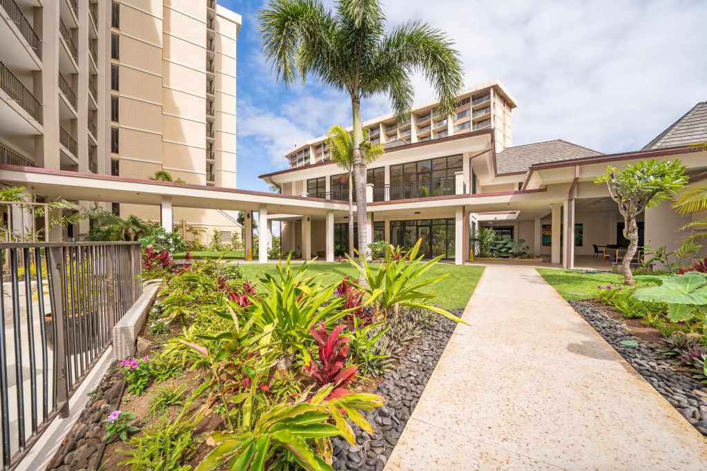 Valley Isle 206 in Lahaina