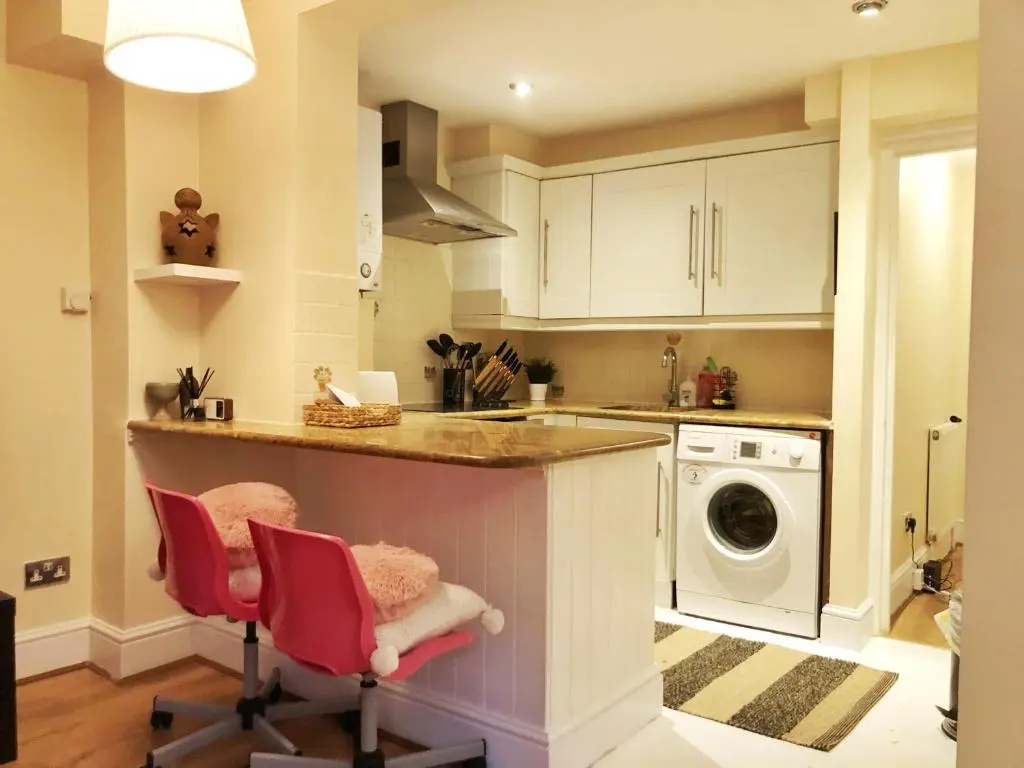 Lovely flat in West Kensington Central London
