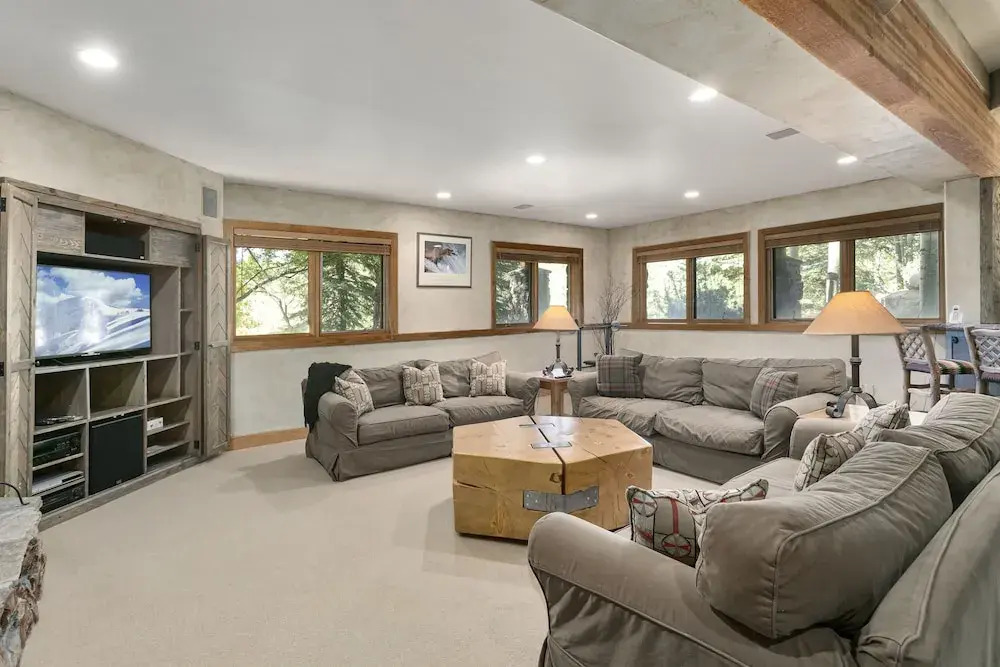 Thistle Drive Home at Deer Valley Resort - 4 Bedroom Home #3020 4 Condo