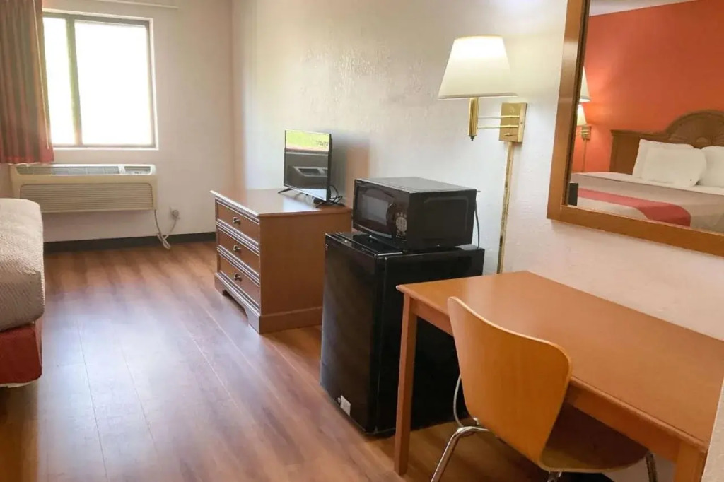 Motel 6-Hannibal, MO