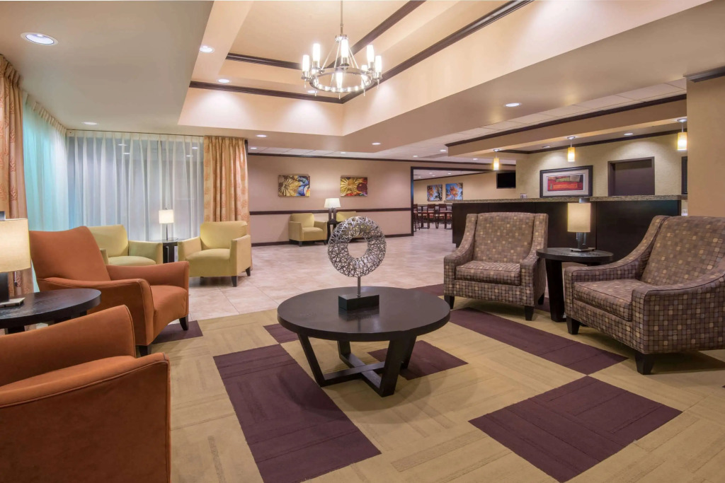 Wyndham Garden OKC Airport - Event Center, Indoor pool, Arcade Near Paycom, Fairgrounds
