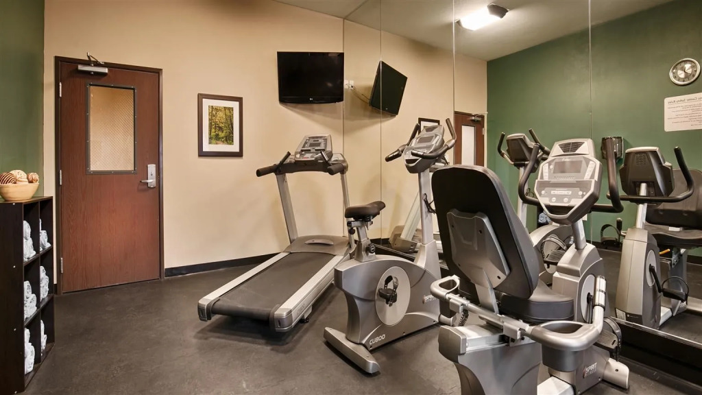 Best Western Plus Carrizo Springs Inn & Suites