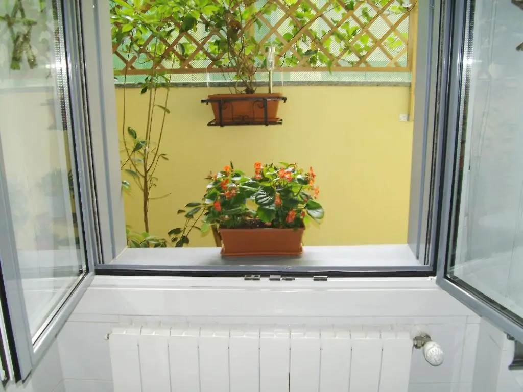 Zara Cosy & Cheap Apt - Easy parking - Open H24