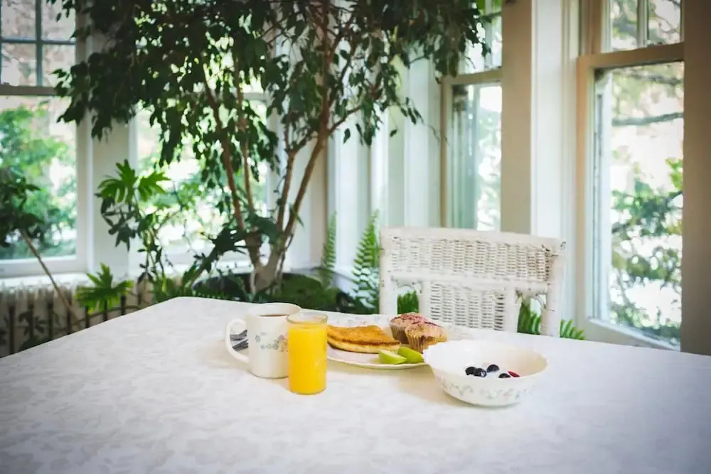 Rogers House Bed & Breakfast Inn