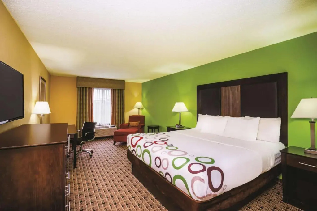 La Quinta Inn & Suites By Wyndham Baltimore S. Glen Burnie