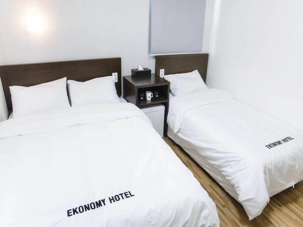 Ekonomy Haeundae Hostel