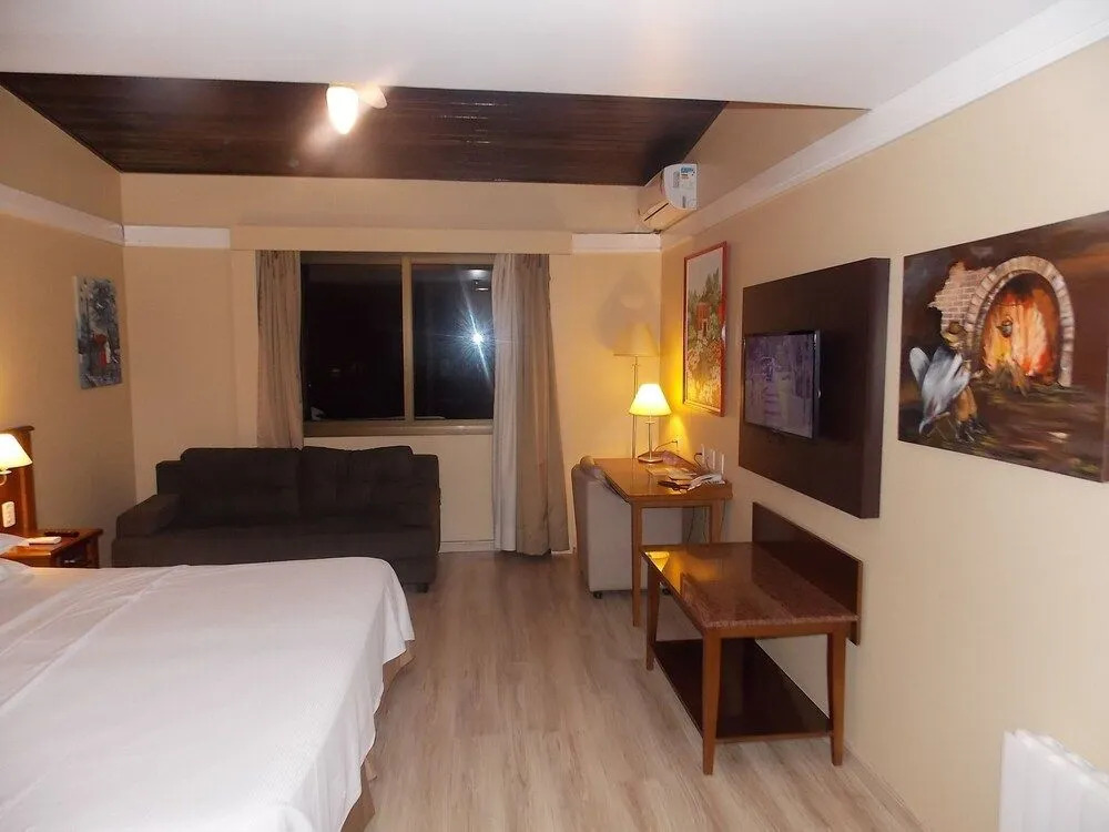 Raupp Flats Gramado 01