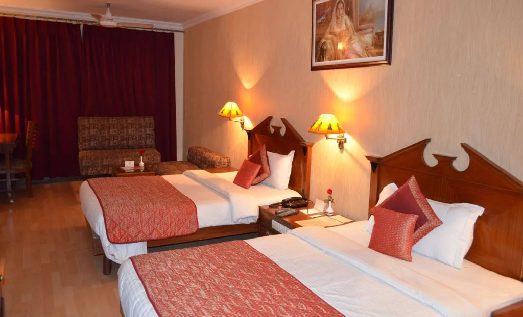 Grand Sartaj